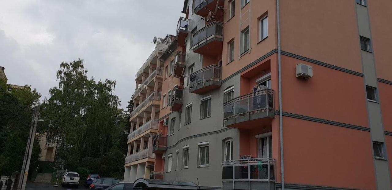 Rozsa Apartman Apartment Heviz Luaran gambar